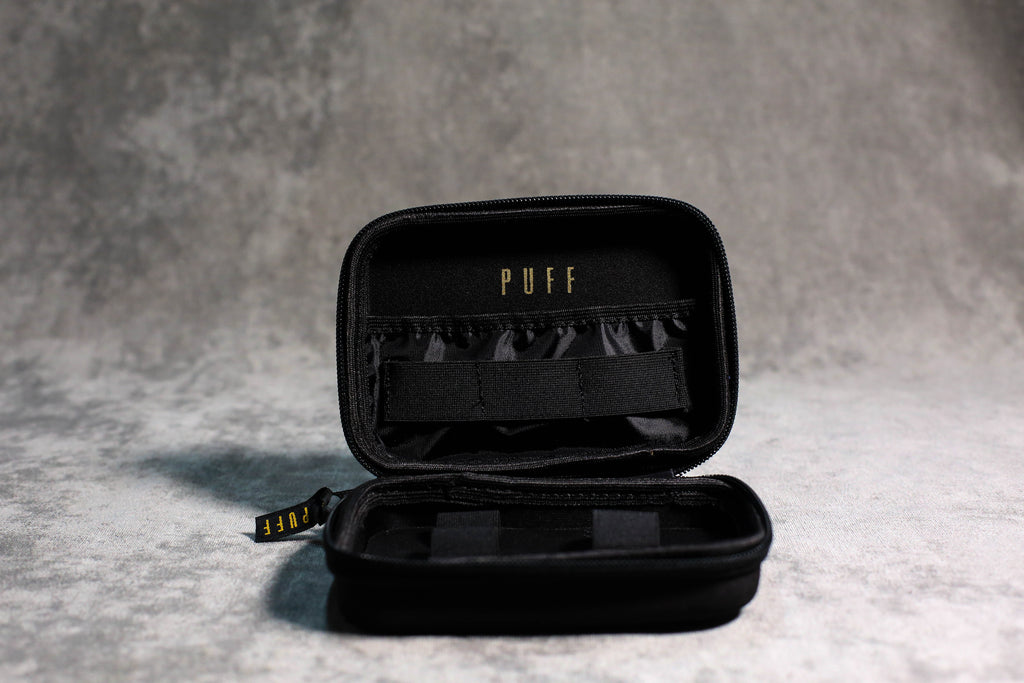 CASE PUFF PRETA CLASSIC