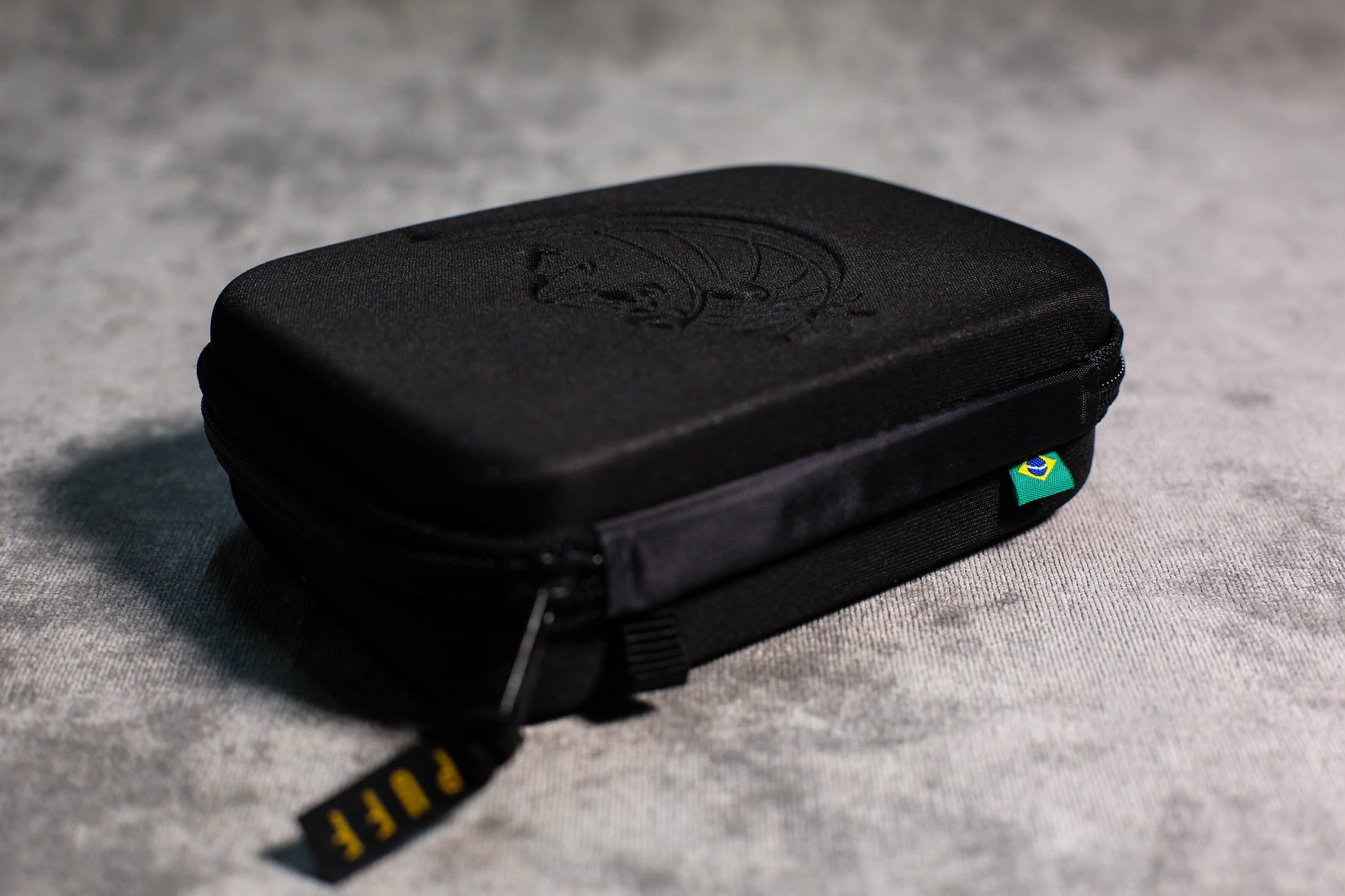 CASE PUFF PRETA CLASSIC