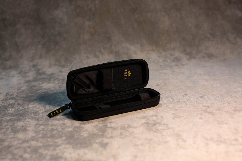 CASE PUFF SLIM PRETA