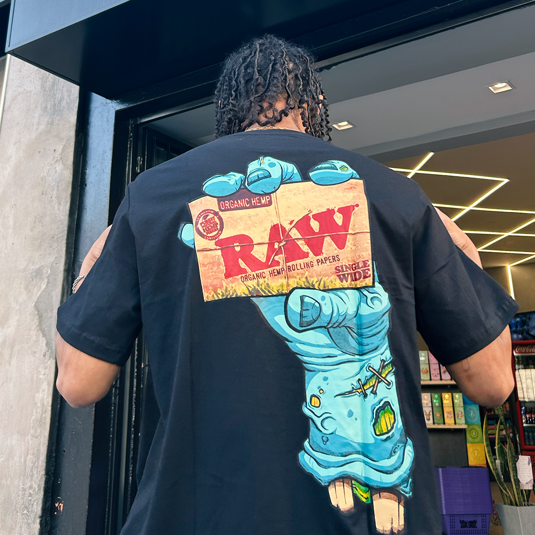 CAMISETA RAW WEEDZ ZUMBI
